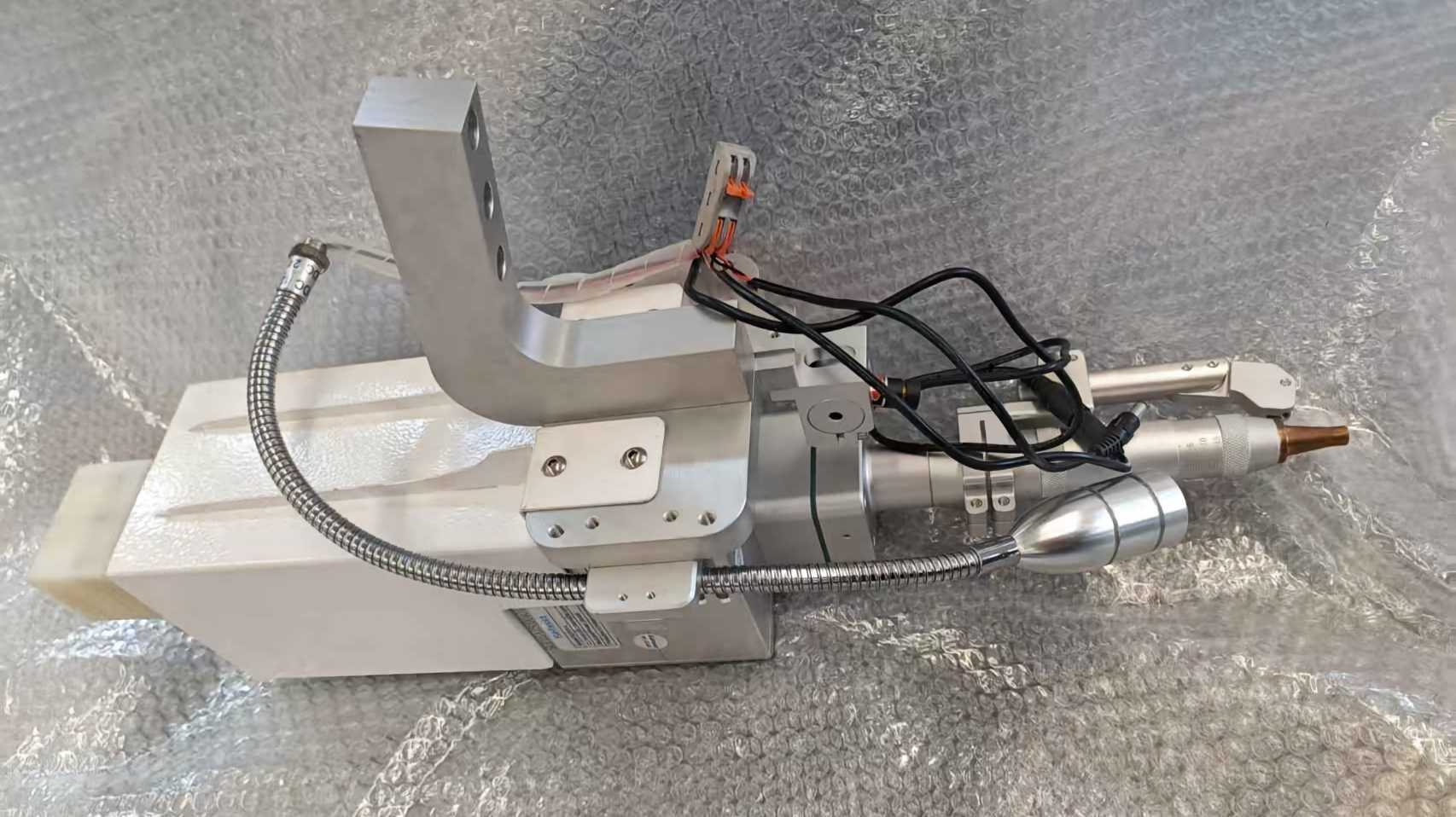 C&oacute;mo DATO configur&oacute; un sistema de demostraci&oacute;n de soldadura l&aacute;ser Cobot para un laboratorio universitario de Malasia